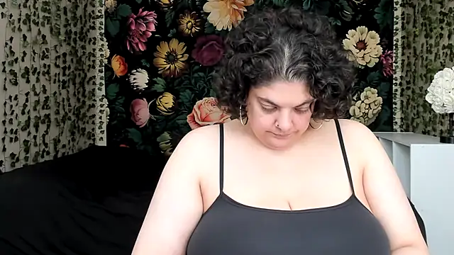 Snapshot of Exotic-Melons chatting on April 16, 2026, 7:03 pm Exotic-Melons online show from April 16, 2026, 7:03 pm