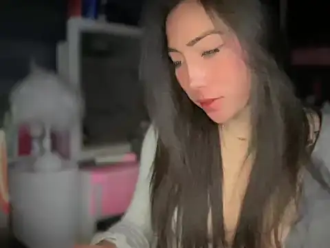 Snapshot of kristinestar chatting on January 12, 2026, 12:16 am kristinestar online show from January 12, 2026, 12:16 am