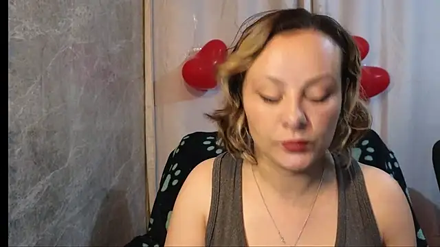 Snapshot of dagny-jo chatting on March 2, 2025, 3:45 am dagny-jo online show from March 2, 2025, 3:45 am