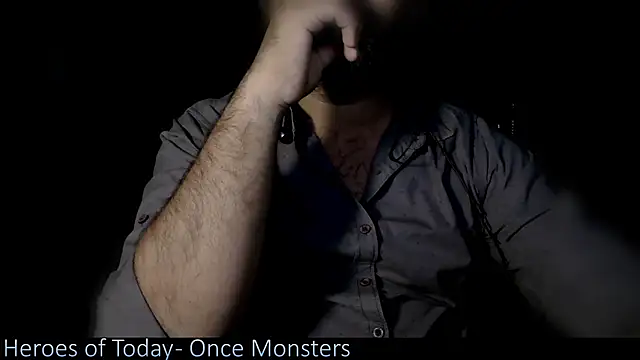  x rated  online show from December 13, 2025, 7:53 pm