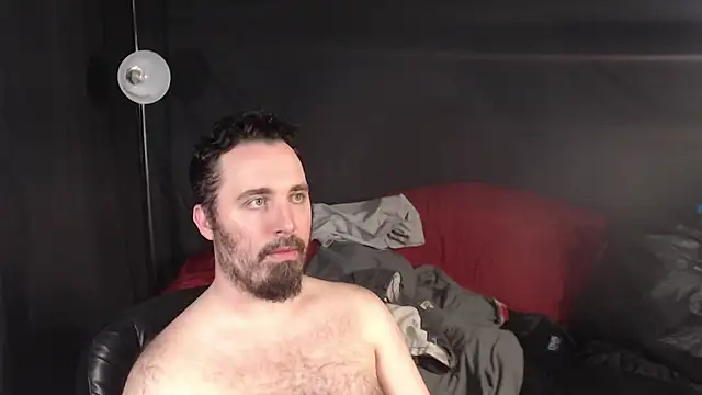 Metalstud online show from March 6, 2025, 6:08 am