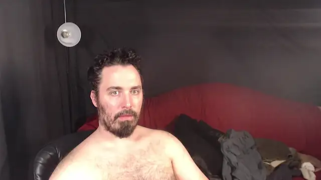 Metalstud online show from March 16, 2025, 12:56 am