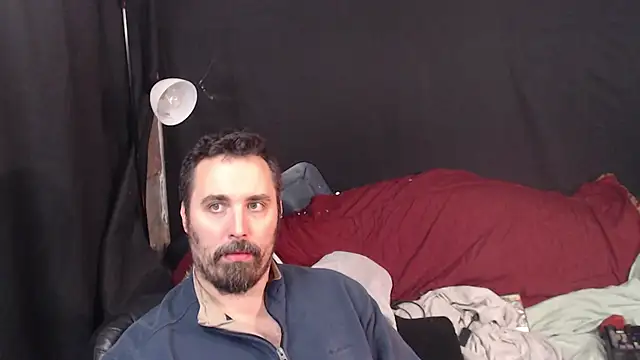 Metalstud online show from October 24, 2025, 5:48 am