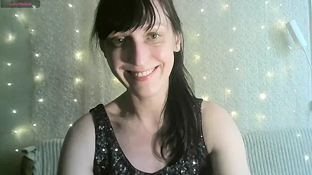 MarieODahliaS online show from February 20, 2026, 9:21 am