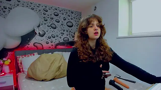 AlmaFancy online show from April 14, 2026, 5:24 am