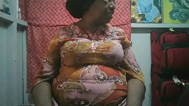 Snapshot of pink69pussy chatting on January 31, 2026, 8:29 pm pink69pussy online show from January 31, 2026, 8:29 pm