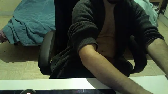 kevinmillas online show from December 2, 2024, 11:07 pm