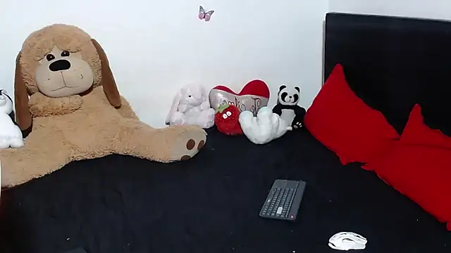 Snapshot of crss_2020 chatting on November 9, 2025, 9:46 pm crss 2020 online show from November 9, 2025, 9:46 pm