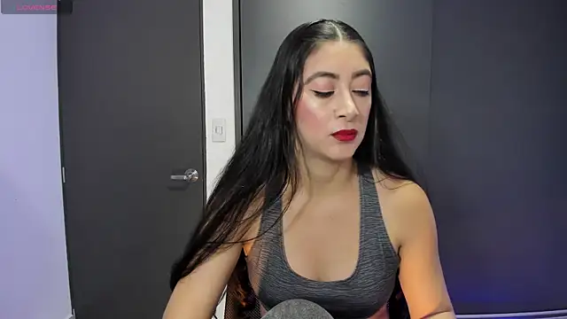 MeganWhite3 online show from November 30, 2025, 5:11 am