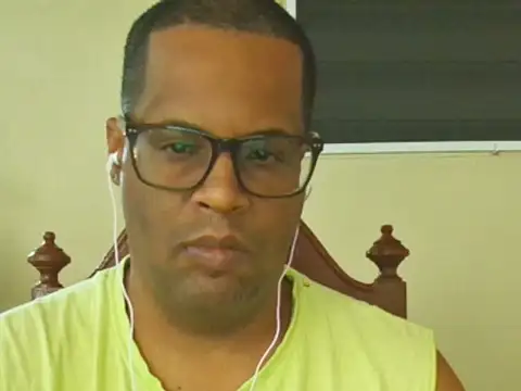 thesugar32 online show from April 14, 2026, 12:55 pm