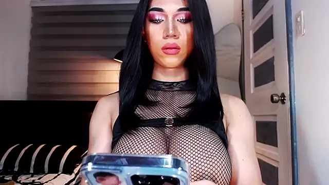 Snapshot of MassiveCockxMistress chatting on March 3, 2025, 1:42 pm MassiveCockxMistress online show from March 3, 2025, 1:42 pm