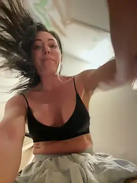 Snapshot of LilliThelo chatting on January 31, 2026, 11:14 pm LilliThelo online show from January 31, 2026, 11:14 pm