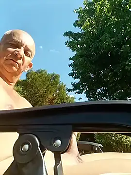 bigcock marusz online show from June 25, 2026, 1:37 pm