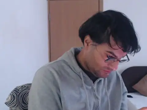 wildpussycat23 online show from February 5, 2026, 10:53 am