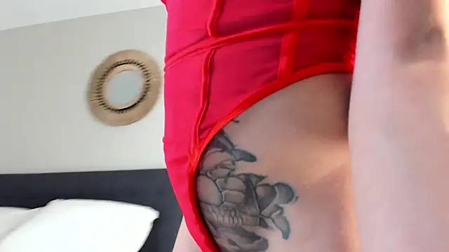 mazekyn online show from October 10, 2025, 10:53 pm