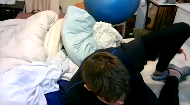 londonfuckwhore online show from February 9, 2025, 6:05 pm