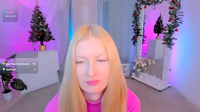 Laly Peach online show from December 28, 2024, 6:50 pm