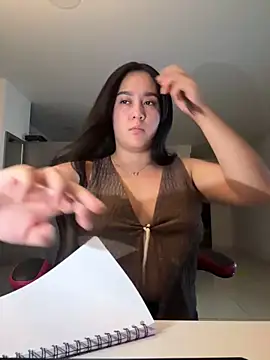 Nina lovi online show from March 4, 2026, 12:38 am