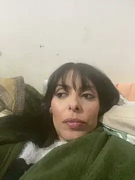 Sarah-safada online show from May 30, 2026, 2:52 am