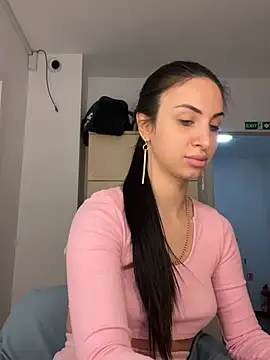 MeganHopeX online show from December 18, 2024, 6:32 am