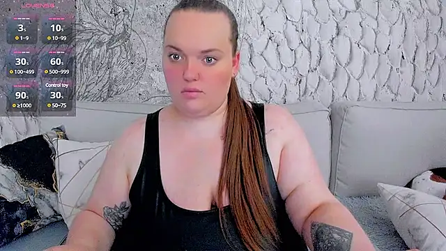  MarryGirl  online show from December 9, 2024, 2:45 am