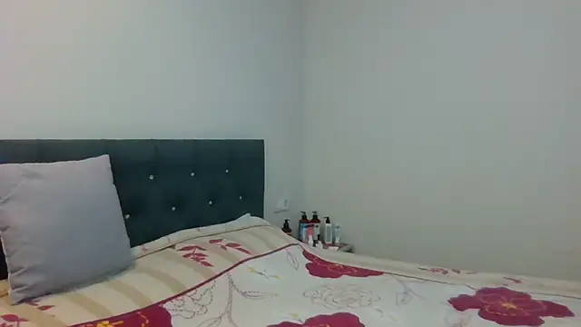 MonikaXXJoy online show from March 14, 2026, 12:32 pm