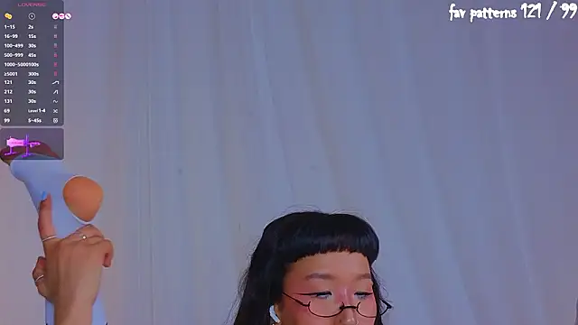 Snapshot of a11yson chatting on February 8, 2026, 4:32 pm a11yson online show from February 8, 2026, 4:32 pm