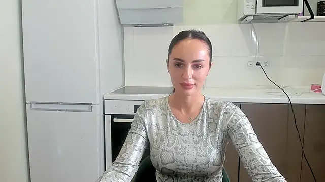 Snapshot of Your_Masha chatting on February 4, 2026, 12:00 pm Your Masha online show from February 4, 2026, 12:00 pm