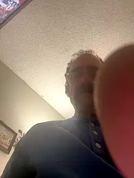 Trainee2Bpeed online show from September 21, 2025, 6:26 am