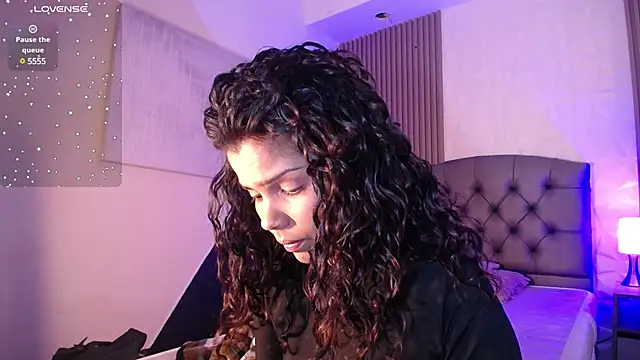 ximena diaz online show from January 24, 2025, 9:05 pm