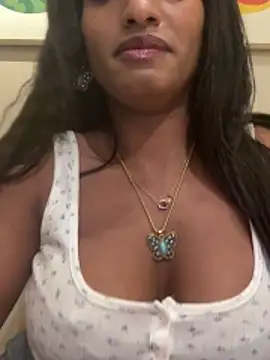 Snapshot of NicoleCocksXXX chatting on April 17, 2026, 10:02 pm NicoleCocksXXX online show from April 17, 2026, 10:02 pm