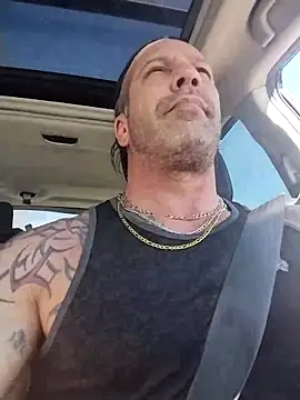 trucker1979 online show from April 25, 2026, 5:10 pm