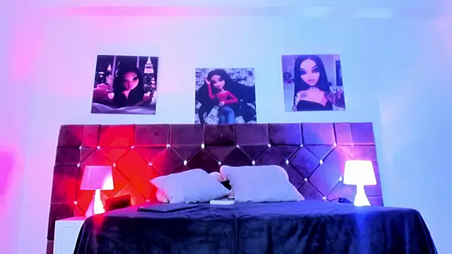 Snapshot of Ariana_lopezz chatting on January 23, 2025, 12:19 pm Ariana lopezz online show from January 23, 2025, 12:19 pm