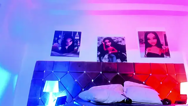 Snapshot of Ariana_lopezz chatting on January 28, 2025, 12:22 pm Ariana lopezz online show from January 28, 2025, 12:22 pm