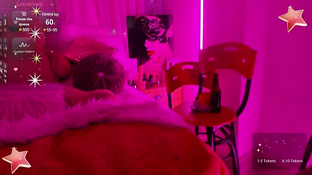 Snapshot of HadaFoster chatting on March 14, 2025, 2:31 am HadaFoster online show from March 14, 2025, 2:31 am