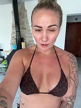 Snapshot of NastyMilf_ chatting on September 21, 2025, 10:50 am NastyMilf online show from September 21, 2025, 10:50 am