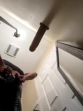 Snapshot of bobby69cock chatting on March 15, 2025, 4:46 am bobby69cock online show from March 15, 2025, 4:46 am