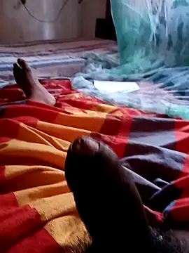 Snapshot of Nirmaana76 chatting on October 14, 2025, 7:31 am Nirmaana76 online show from October 14, 2025, 7:31 am