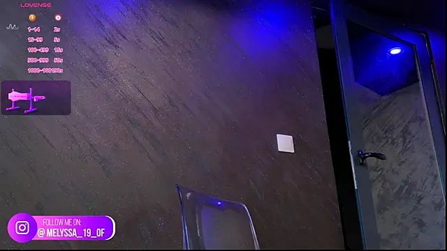 im-your-lovee online show from October 20, 2025, 6:03 am