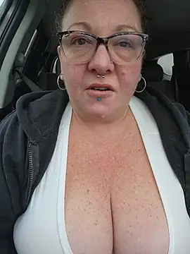 Snapshot of Miss_Phat_Booty chatting on February 15, 2026, 9:00 pm Miss Phat Booty online show from February 15, 2026, 9:00 pm