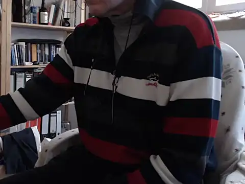 Snapshot of tibe50 chatting on March 5, 2026, 2:35 pm tibe50 online show from March 5, 2026, 2:35 pm