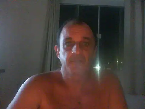 ConradinhoBR50 online show from April 5, 2026, 9:34 pm