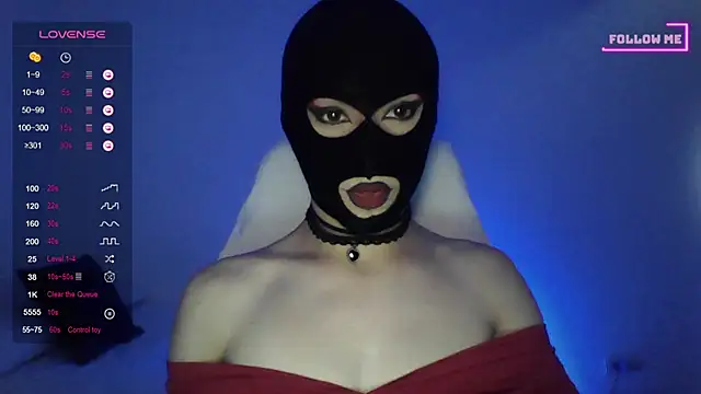 Bigfemblue online show from October 9, 2025, 4:05 pm