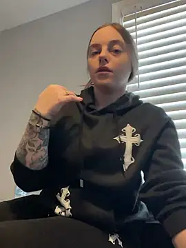 jaseyrae online show from January 10, 2025, 7:43 pm