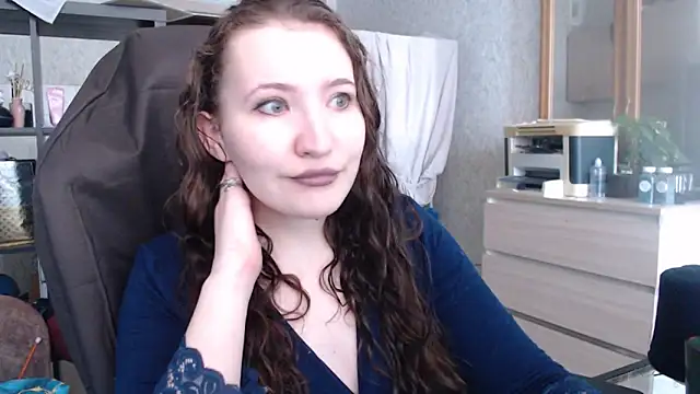 AnKey Rayah online show from February 27, 2025, 5:45 am