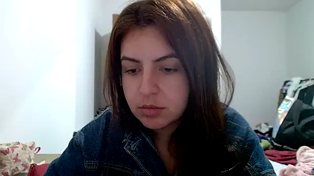 chelbyy online show from November 7, 2025, 2:44 am