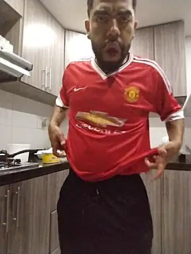 Aroon Stonne online show from December 4, 2025, 4:44 am