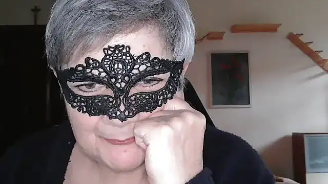 simona60 online show from February 12, 2025, 2:21 pm