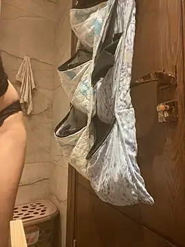 miaoberoi online show from December 6, 2024, 4:38 pm