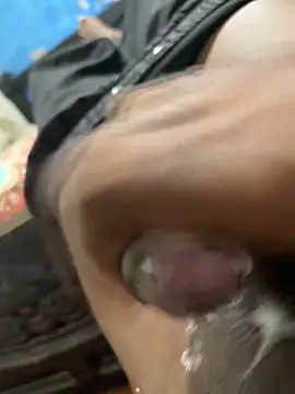 elnegro 696 online show from September 23, 2025, 10:02 pm